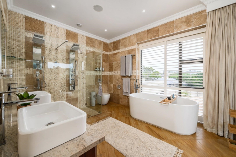 5 Bedroom Property for Sale in Mill Park Eastern Cape